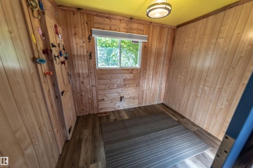 303 3 Street, Rural Lac Ste. Anne County, AB - Indoor Photo Showing Other Room