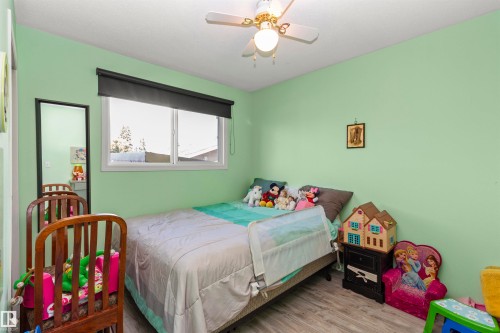 6928 13 Avenue, Edmonton, AB 