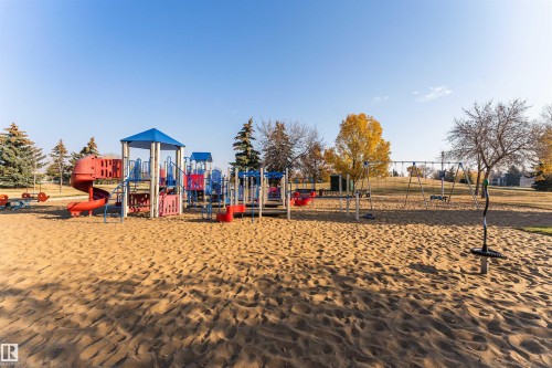 6928 13 Avenue, Edmonton, AB - Outdoor