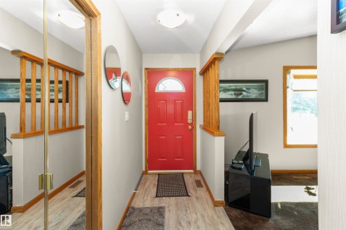 6928 13 Avenue, Edmonton, AB 