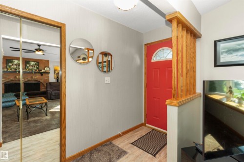 6928 13 Avenue, Edmonton, AB 