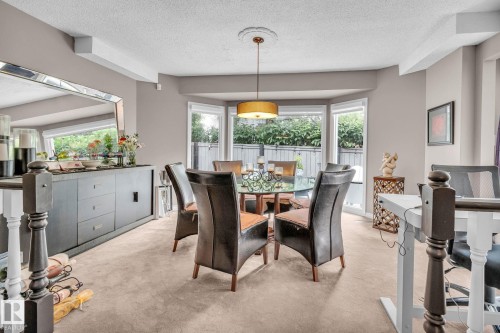 122 Village Downs, Sherwood Park, AB - Indoor Photo Showing Dining Room