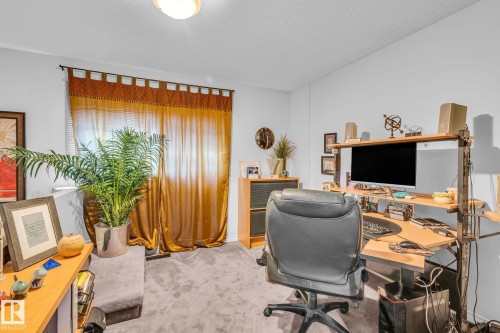 122 Village Downs, Sherwood Park, AB - Indoor Photo Showing Office