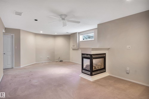 91 Hamilton Crescent, St. Albert, AB - Indoor With Fireplace