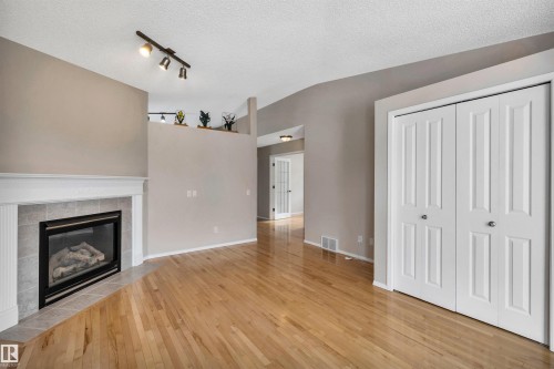 91 Hamilton Crescent, St. Albert, AB - Indoor Photo Showing Living Room With Fireplace