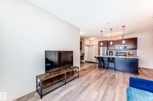 108 1144 Adamson Drive, Edmonton, AB - Indoor