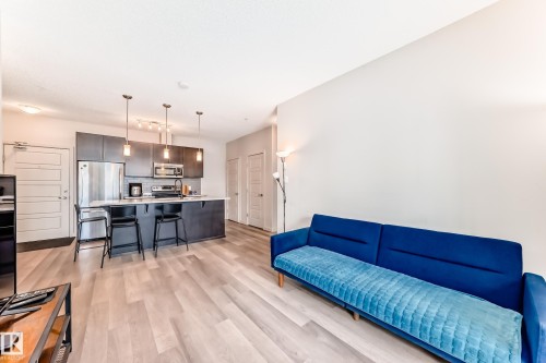 108 1144 Adamson Drive, Edmonton, AB - Indoor Photo Showing Other Room