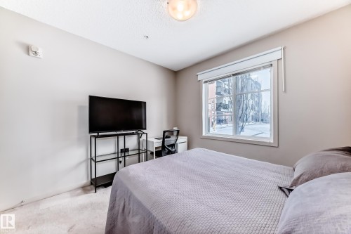108 1144 Adamson Drive, Edmonton, AB - Indoor Photo Showing Bedroom