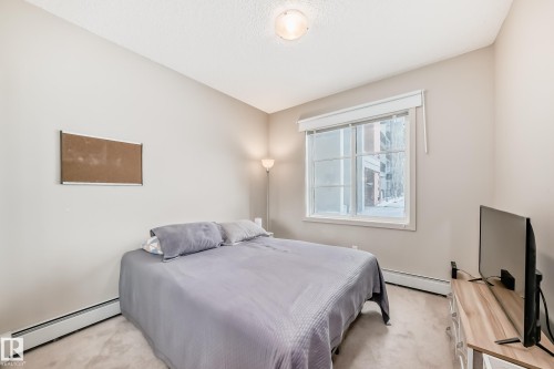 108 1144 Adamson Drive, Edmonton, AB - Indoor Photo Showing Bedroom