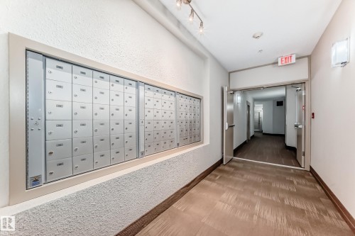 108 1144 Adamson Drive, Edmonton, AB - Indoor Photo Showing Other Room