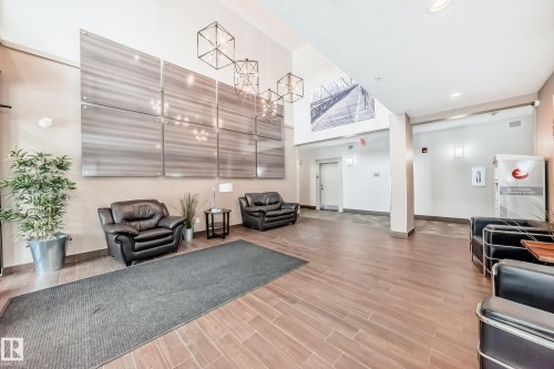 108 1144 Adamson Drive, Edmonton, AB - Indoor Photo Showing Other Room