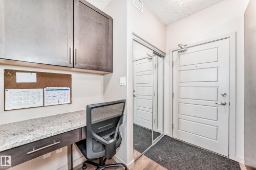 108 1144 Adamson Drive, Edmonton, AB - Indoor Photo Showing Office