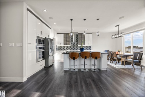 9007 181 Avenue, Edmonton, AB - Indoor