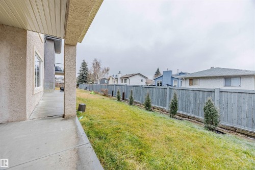 9007 181 Avenue, Edmonton, AB - Outdoor