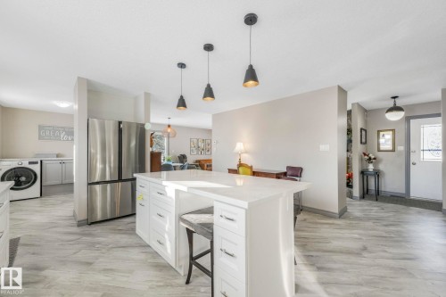 4835 60 Street, Rural Lac Ste. Anne County, AB - Indoor Photo Showing Kitchen