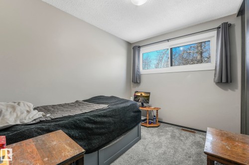 4835 60 Street, Rural Lac Ste. Anne County, AB - Indoor Photo Showing Bedroom
