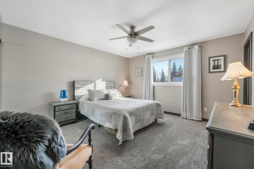 4835 60 Street, Rural Lac Ste. Anne County, AB - Indoor Photo Showing Bedroom