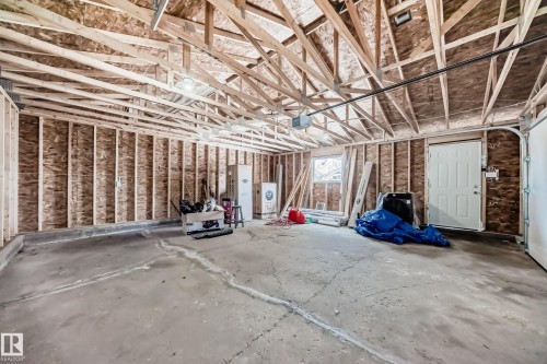 Miscellaneous room with a garage - 10519 173 Avenue, Edmonton, AB - Indoor Photo Showing Garage