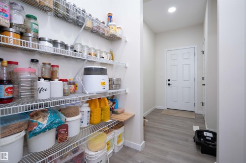 1487 Plum Circle Circle, Edmonton, AB 