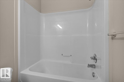3408 9351 Simpson Drive, Edmonton, AB - Indoor Photo Showing Bathroom