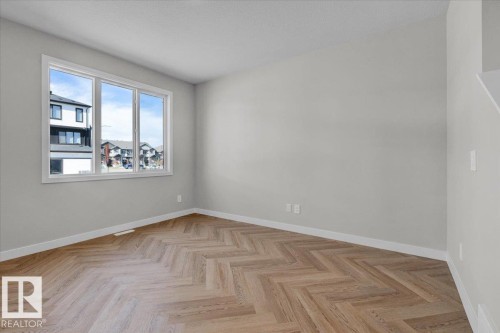 5 Cobblestone Gate, Spruce Grove, AB - Indoor Photo Showing Other Room