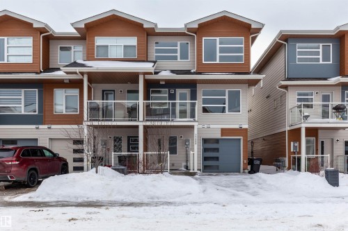 17259 9A Avenue SW  Edmonton, AB T6W 3V5
