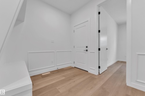 Entrance foyer featuring light wood finished floors - 159 Graybriar Dr, Stony Plain, AB - Indoor Photo Showing Other Room
