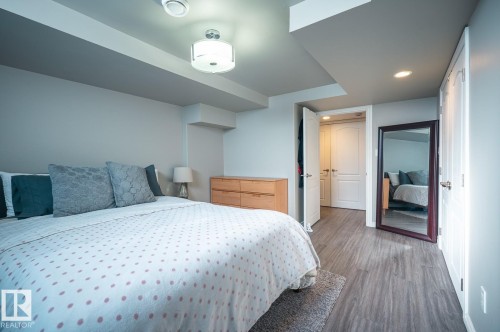 9 671 Silver Berry Road Nw, Edmonton, AB - Indoor Photo Showing Bedroom