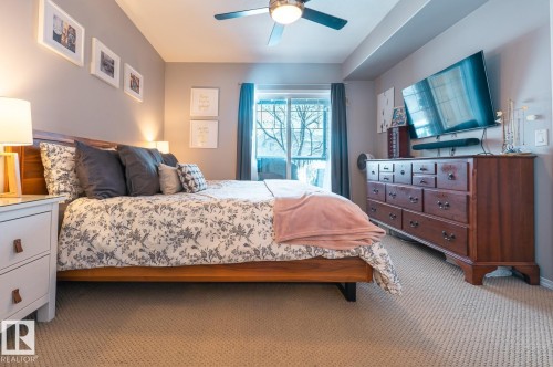 9 671 Silver Berry Road Nw, Edmonton, AB - Indoor Photo Showing Bedroom