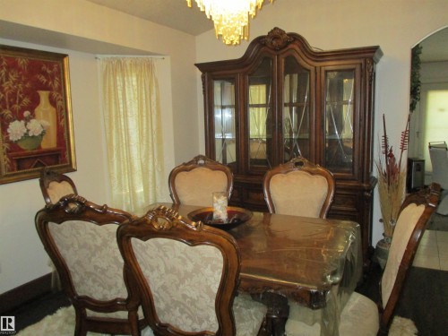 14043 134 Street, Edmonton, AB - Indoor Photo Showing Dining Room