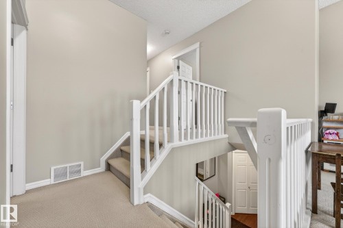 21907 95 Avenue, Edmonton, AB - Indoor Photo Showing Other Room