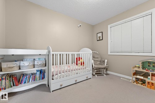 21907 95 Avenue, Edmonton, AB - Indoor Photo Showing Bedroom