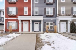 View of front of property - 