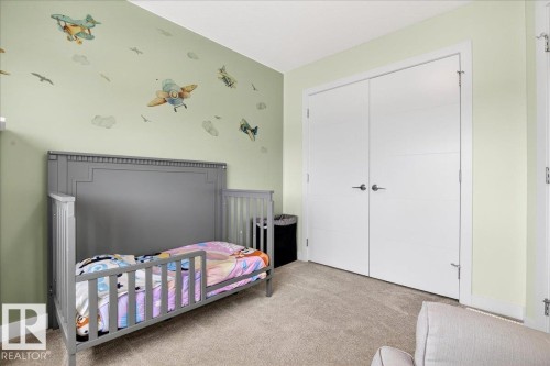 80 Maple Crescent, Gibbons, AB - Indoor Photo Showing Bedroom