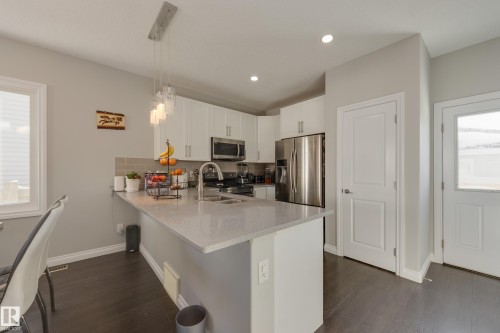 6687 Cardinal Road, Edmonton, AB - Indoor Photo Showing Kitchen With Double Sink