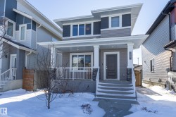 6687 CARDINAL Road  Edmonton, AB T6W 2Y4