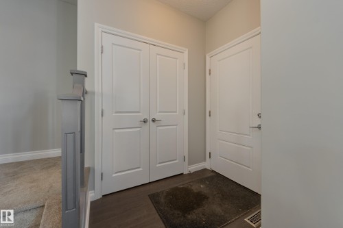 6687 Cardinal Road, Edmonton, AB - Indoor Photo Showing Other Room