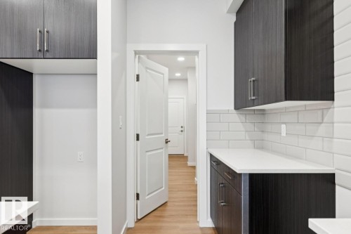 336 27 Street, Edmonton, AB - Indoor Photo Showing Other Room