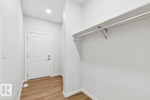 336 27 Street, Edmonton, AB - Indoor