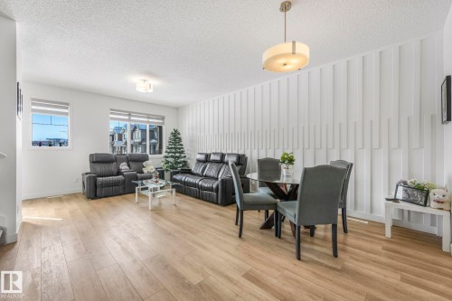 9476 Colak Lane, Edmonton, AB - Indoor Photo Showing Living Room