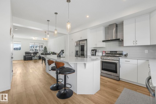 9476 Colak Lane, Edmonton, AB - Indoor Photo Showing Kitchen With Upgraded Kitchen