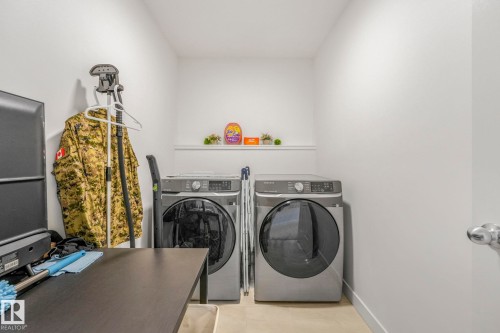 9476 Colak Lane, Edmonton, AB - Indoor Photo Showing Laundry Room