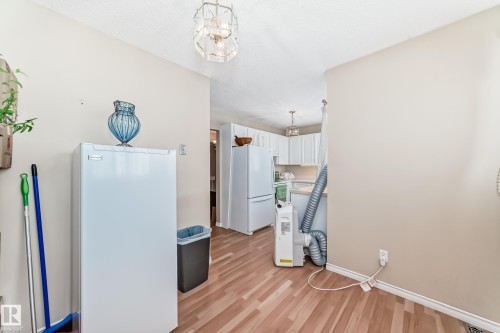 1049 Millbourne Road E, Edmonton, AB - Indoor Photo Showing Other Room