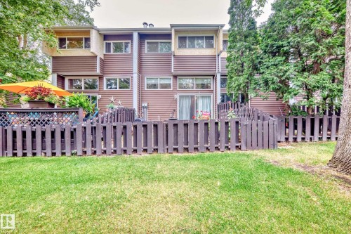 1049 Millbourne Road E, Edmonton, AB - Outdoor