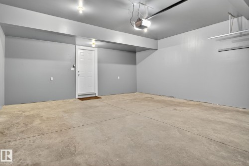 10 10114 160 Street, Edmonton, AB - Indoor