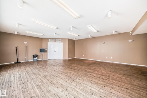 412 4312 139 Avenue, Edmonton, AB - Indoor Photo Showing Other Room
