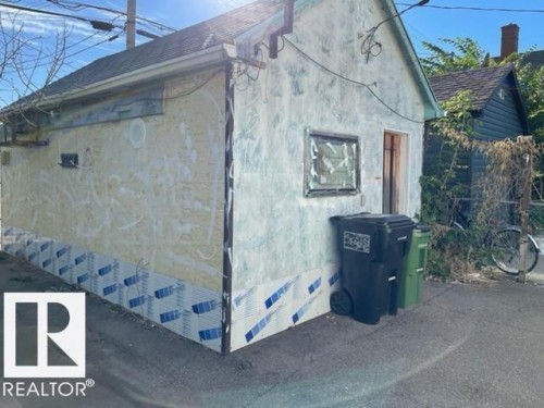 10917 96 Street, Edmonton, AB - Outdoor