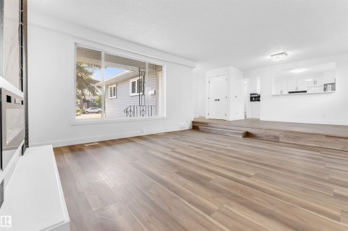 3508 84 Street, Edmonton, AB - Indoor