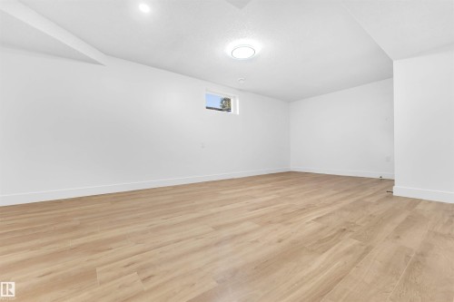 3508 84 Street, Edmonton, AB - Indoor Photo Showing Other Room