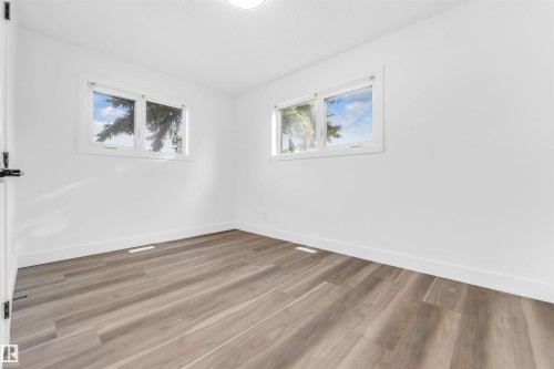 3508 84 Street, Edmonton, AB - Indoor Photo Showing Other Room